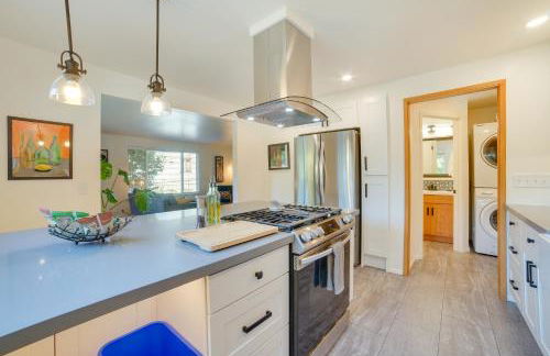 Hot Tub, 5 Mi to Lumen Field! World Cup Home Base - Foto 11