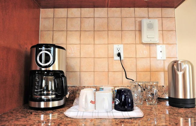 Vancouver West Private House Second Floor - Photo 6