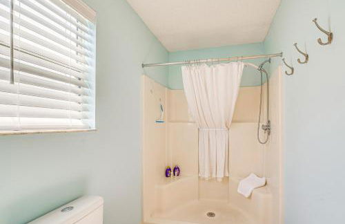 Home in The Villages with Lanai and Private Hot Tub! - Foto 14