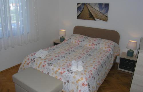 Apartment Jadranka with views of the sea - Photo 2