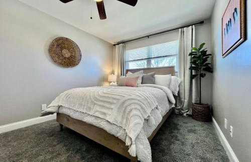 All the Vibes Poolside in Trenton - Foto 36