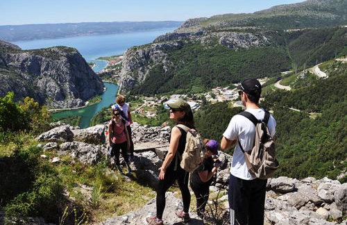 Pia Apartments - Photo 34