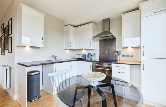 The Enfield Sanctuary - Modern 1bdr Flat With Balcony - Foto 2