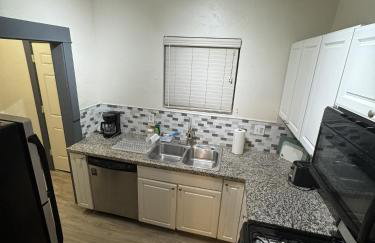 UA Duplex Two Units 3BR and 4BR - Foto 27