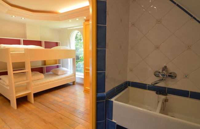 Luxurious Country House - Photo 4