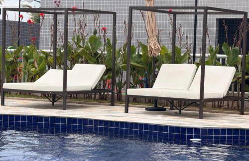 Apto frente o mar com 3 piscinas Wi-Fi gratuito aceito pet - Foto 15