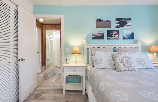 Beach Pines Bungalow by Avantstay Classic Cottage Steps to the Beach w/ Private Yard - Foto 46