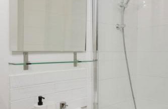 La Madeleine -two bedroom apartment - Foto 7