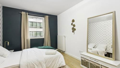 Le cocon urbain - Gare 220m - Parking privé - Près de Paris - Proche La Défense - Foto 5, towels