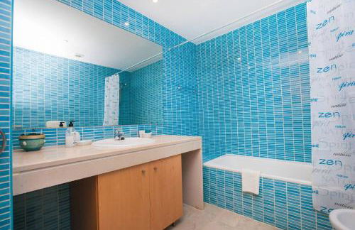 Fabulous Sunny Pool&Garden Condo by BeCherish - Foto 31