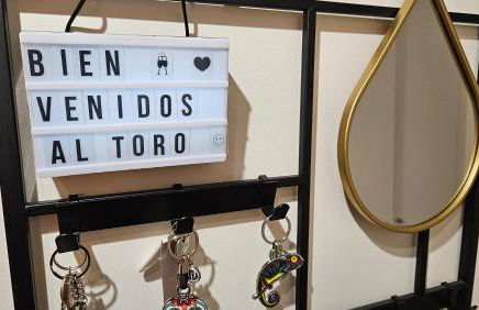 El Toro Apartments - Photo 16