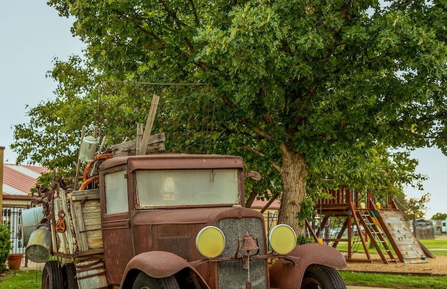 The Big Texan - Cabins & Wagons - Foto 41