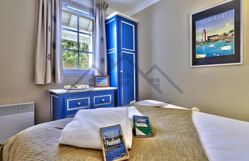 LocaLise - A18 - Appartement avec balcon - Petite vue mer à travers le palmier - Piscine de avril à septembre - Wifi inclus - Animaux admis - Draps inclus - Parking inclus - Foto 6