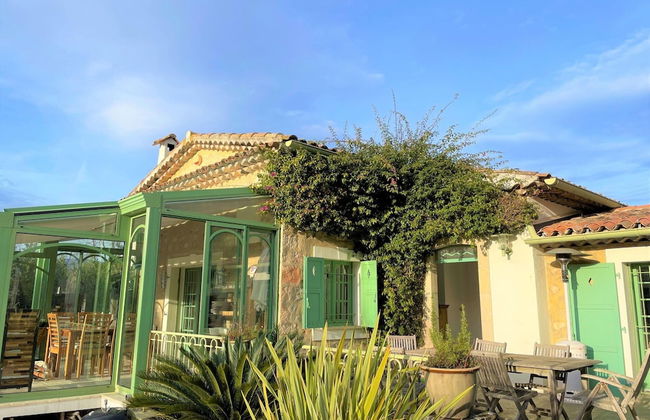 Charming Holiday Home in Mougins With Pool - Foto 30