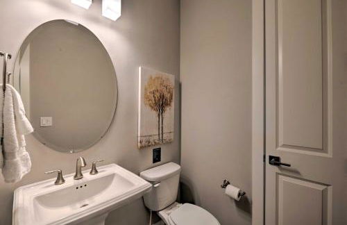 Modern Huntsville Resort Retreat with Deck and Hot Tub - Foto 29