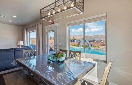 Pool & Hot Tub & Fire Pit & Water Slide - Foto 21