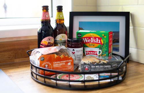 Steel Town Lodge - Contractor & Family Stay with Dart Board - Foto 23