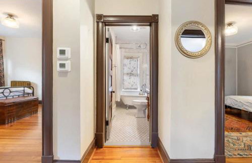 Historic Queen Anne Family Home w Modern Comforts - Foto 36