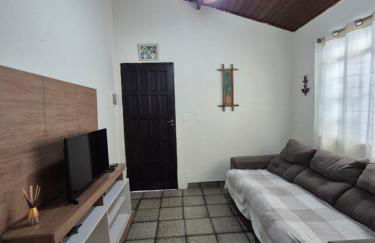 Casa com piscina perto da praia - Foto 3