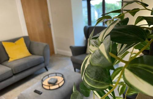 Muddy Paws Cottages - The Nook - Photo 6