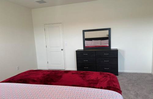 Classic 3bedrooms 2Bath - Photo 24