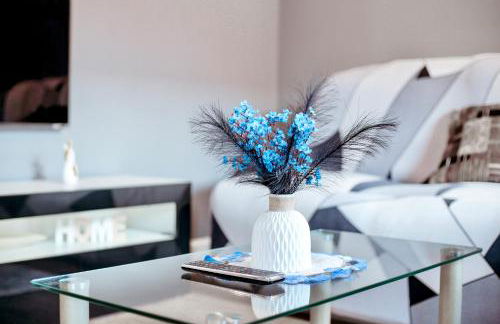 Cosy Wimbledon 4 Bed Home With Garden & Driveway Parking - Foto 32