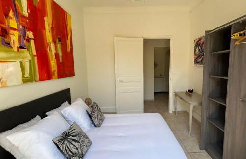 Oasis de verdure en centre-ville - jacuzzi privé - Foto 20