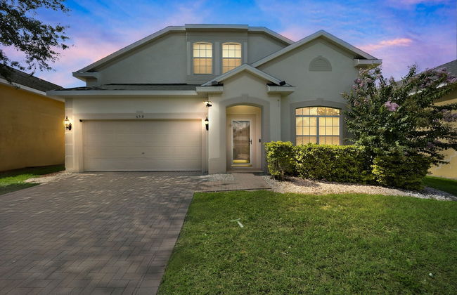 Elegant 5br Villa With Private Pool 5 Bedroom Home by RedAwning - Photo 35