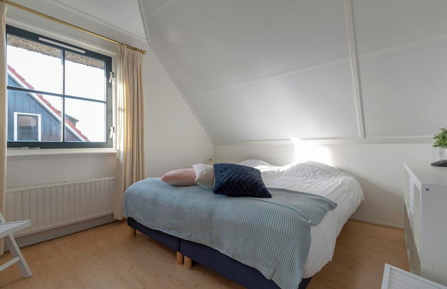 Villa w/ Electric Charging & Parking - Foto 4