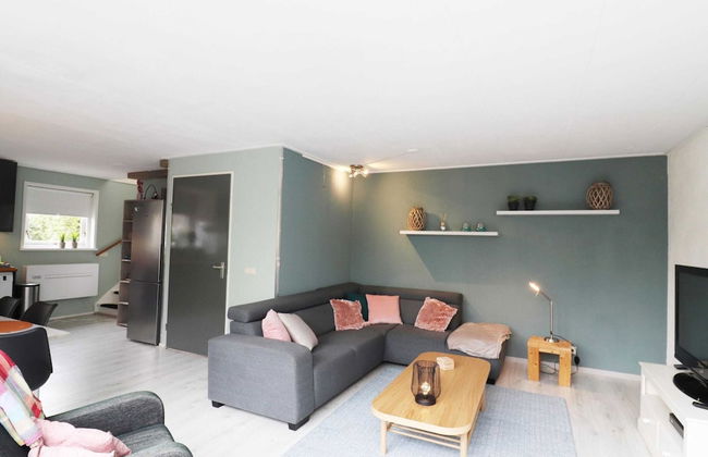 Restful Holiday Home in Grou With Terrace and Garden - Foto 31