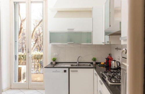 ArtStay - Exclusive Apt, Free Parking, Metro, Tram - Foto 9