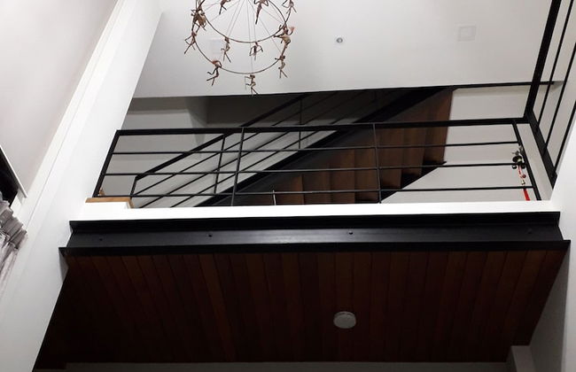 New Loft Modern Home - Photo 10