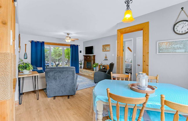 Charming Lakeside Condo - Moments to Lake Fun - Foto 22