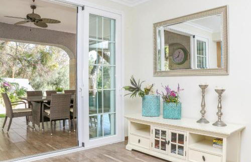 Villa Vita in Elviria, Marbella - Photo 11