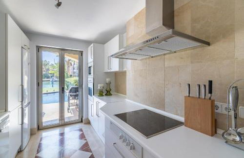 Waterside Apartment in Sotogrande Marina with Private Pool - Foto 10