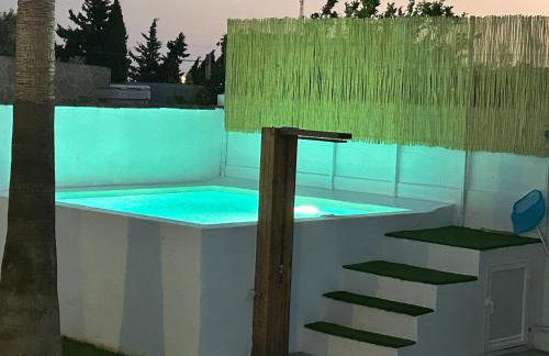 Preciosa Casa con Jardin y Piscina Privada en el Puerto de santaMaria - Photo 25