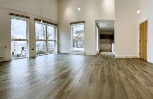 Huge 3 Bedroom Apartment near Queens Park - Foto 1