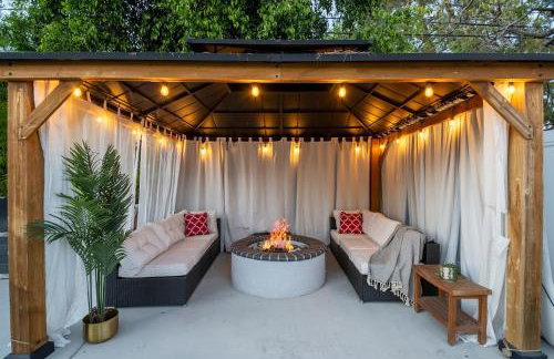 Charming Encino Retreat with Pool - Foto 16