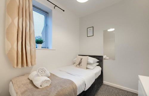 3 Bedroom City Centre apartment with Free Parking, Medieval Area - Foto 16