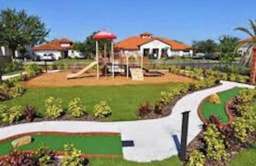 Family Disney Pool Home in Gated Resort Near Golf -16801 - Foto 23