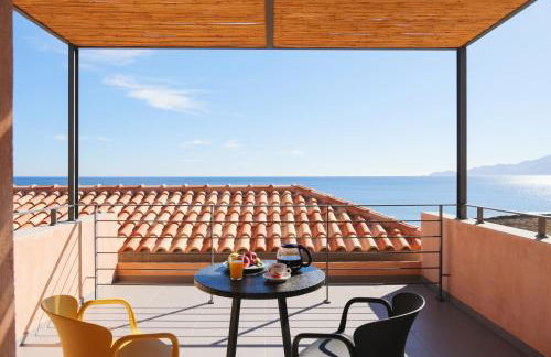 Pasithea Suites - Photo 17