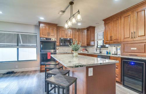 Largo Oasis with Pool and Grill 6 Mi to Beach! - Foto 8