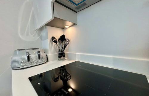 Luxury 2 bed Apt Near Ascot & Windsor - Foto 17