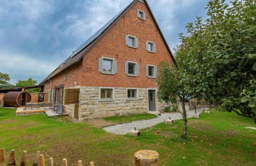 Landurlaub mit neugierigen Blicken in den Pferdestall, eingezäuntem Garten, Kamin und Sauna - Foto 32