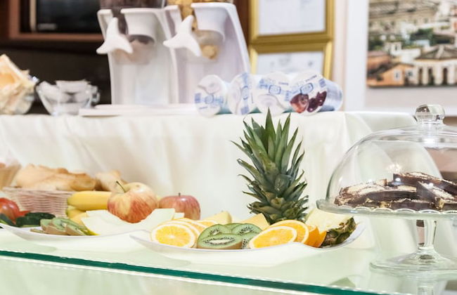 Caroline Suite - Photo 25