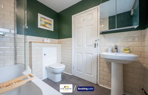 Stylish 2 BR Townhouse By StirkMartin Stays Short Lets & Serviced Accommodation Cardiff With Free Parking & Sleeps5 - Foto 21