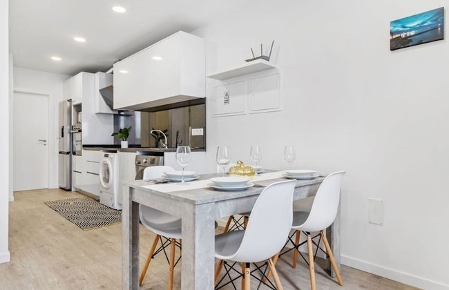 Serene Blue Escape by Madeira Sun Travel - Foto 5