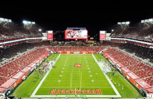 5 Star Building and Location Pool and Gym Midtown - Foto 26