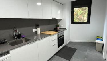 Nuevo, espacioso y confortable con pkg y piscina - Foto 3