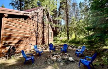 The Cozy Acorn Cascade Lake Retreat - Photo 17